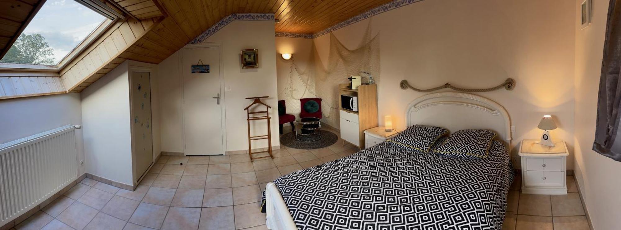 Chambres D'Hotes Les Tilleuls Poullaouen Экстерьер фото